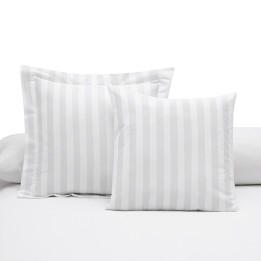FORMENTERA Funda ruffle de cuadrante cojín en Saten rayado